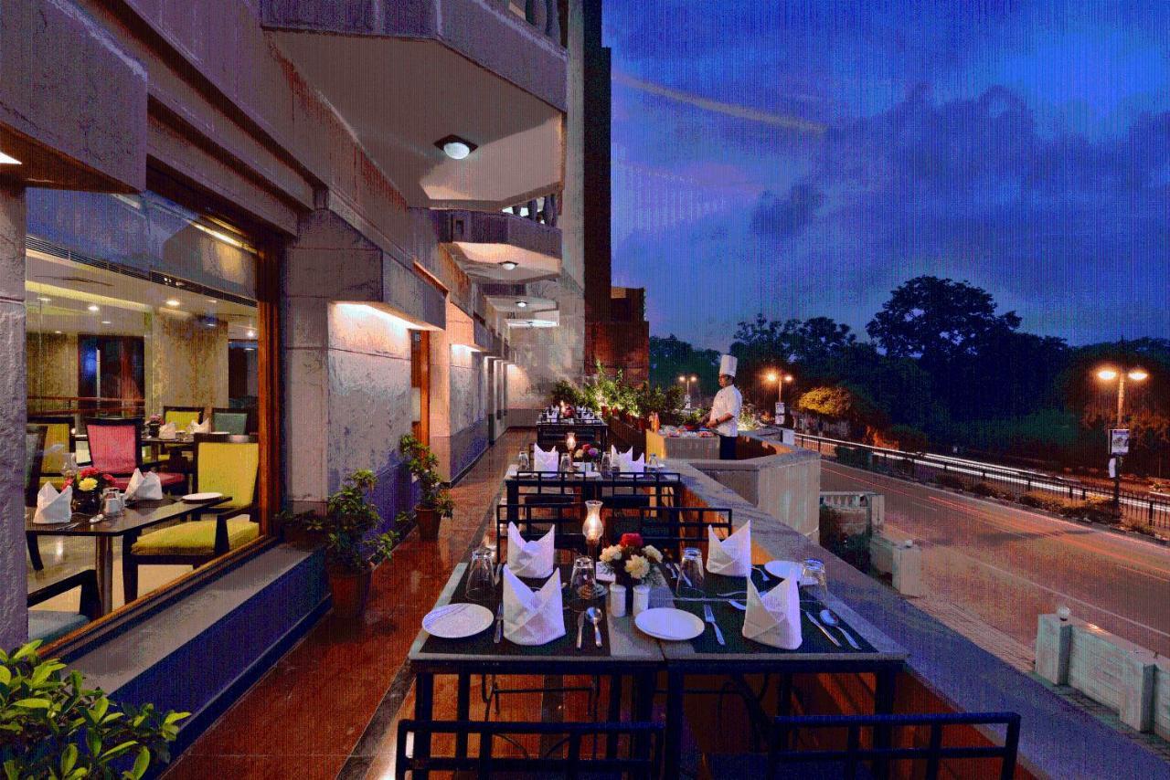 Lords Plaza Jaipur Hotel Bagian luar foto