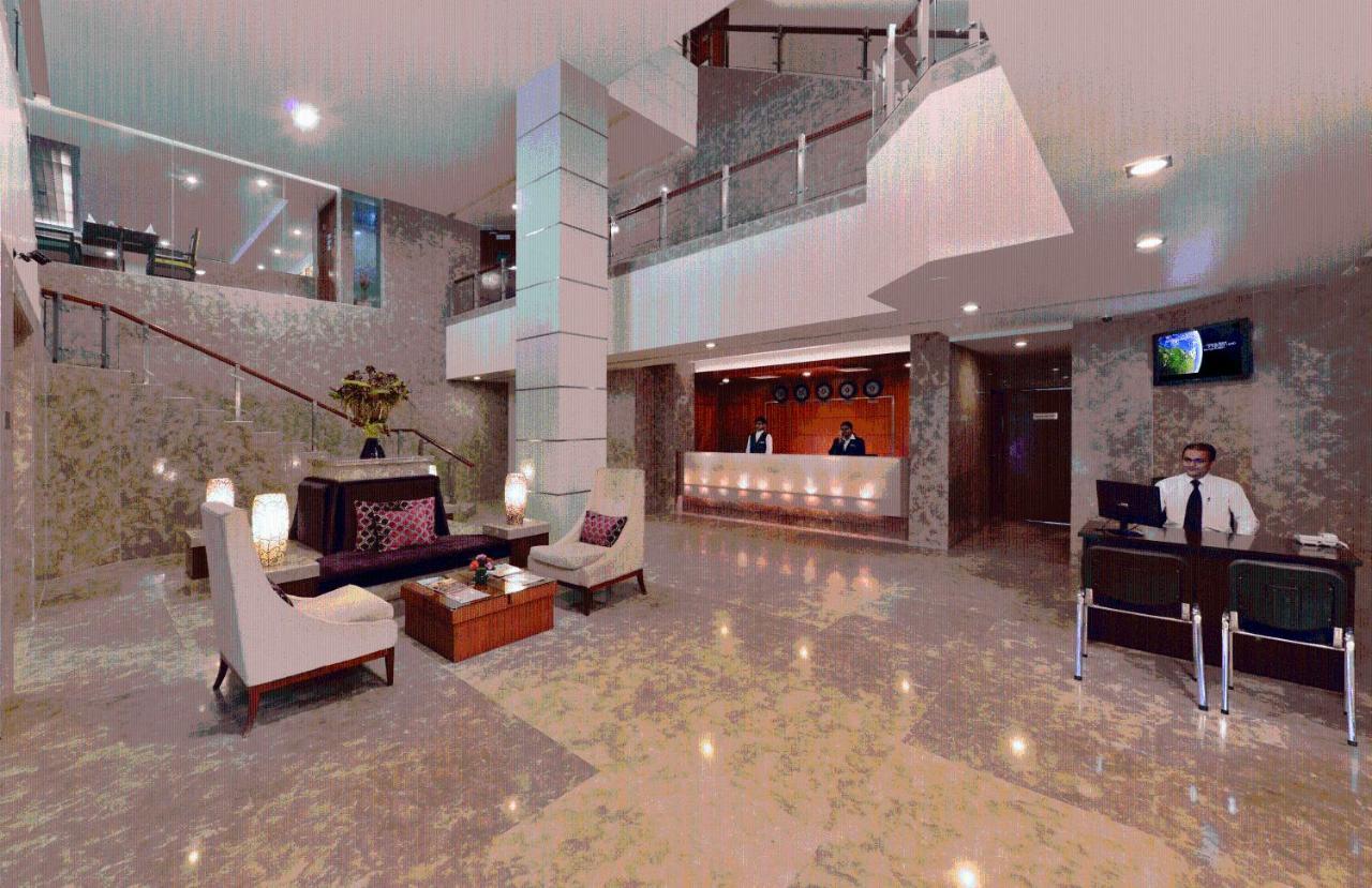 Lords Plaza Jaipur Hotel Bagian luar foto