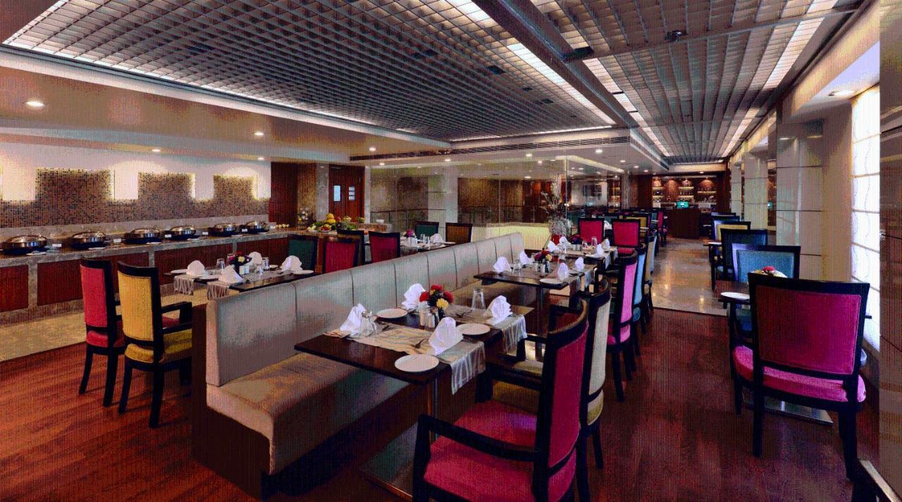 Lords Plaza Jaipur Hotel Bagian luar foto
