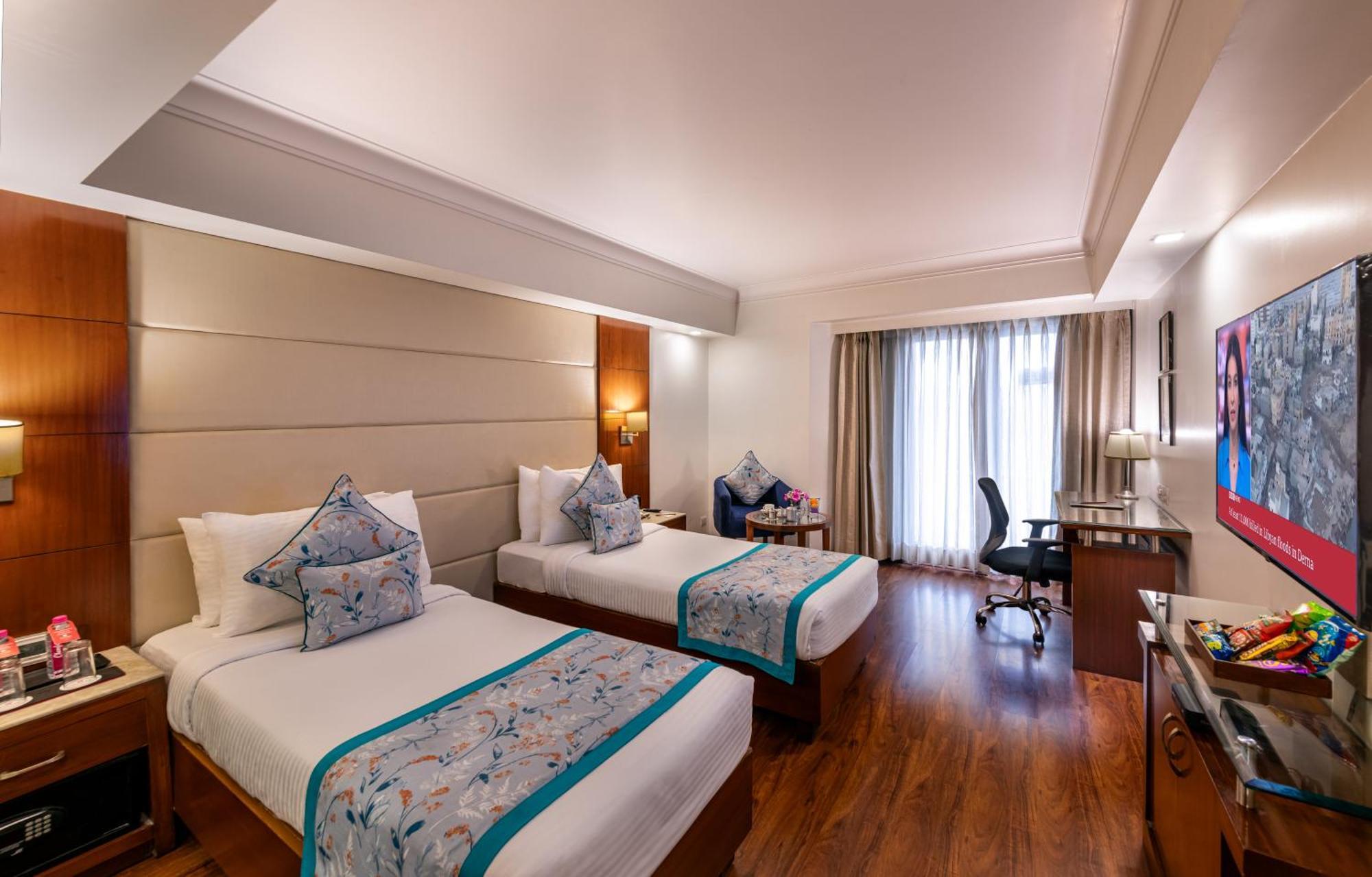 Lords Plaza Jaipur Hotel Bagian luar foto