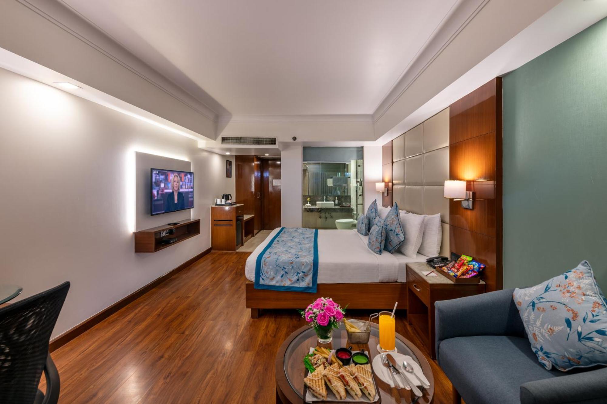 Lords Plaza Jaipur Hotel Bagian luar foto