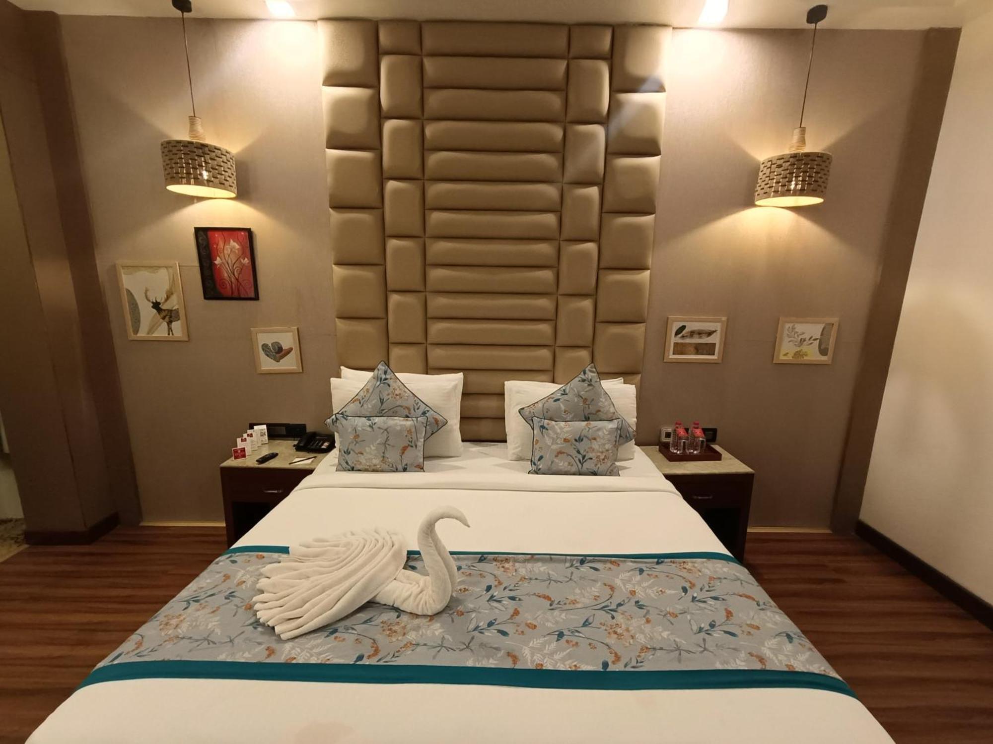 Lords Plaza Jaipur Hotel Bagian luar foto