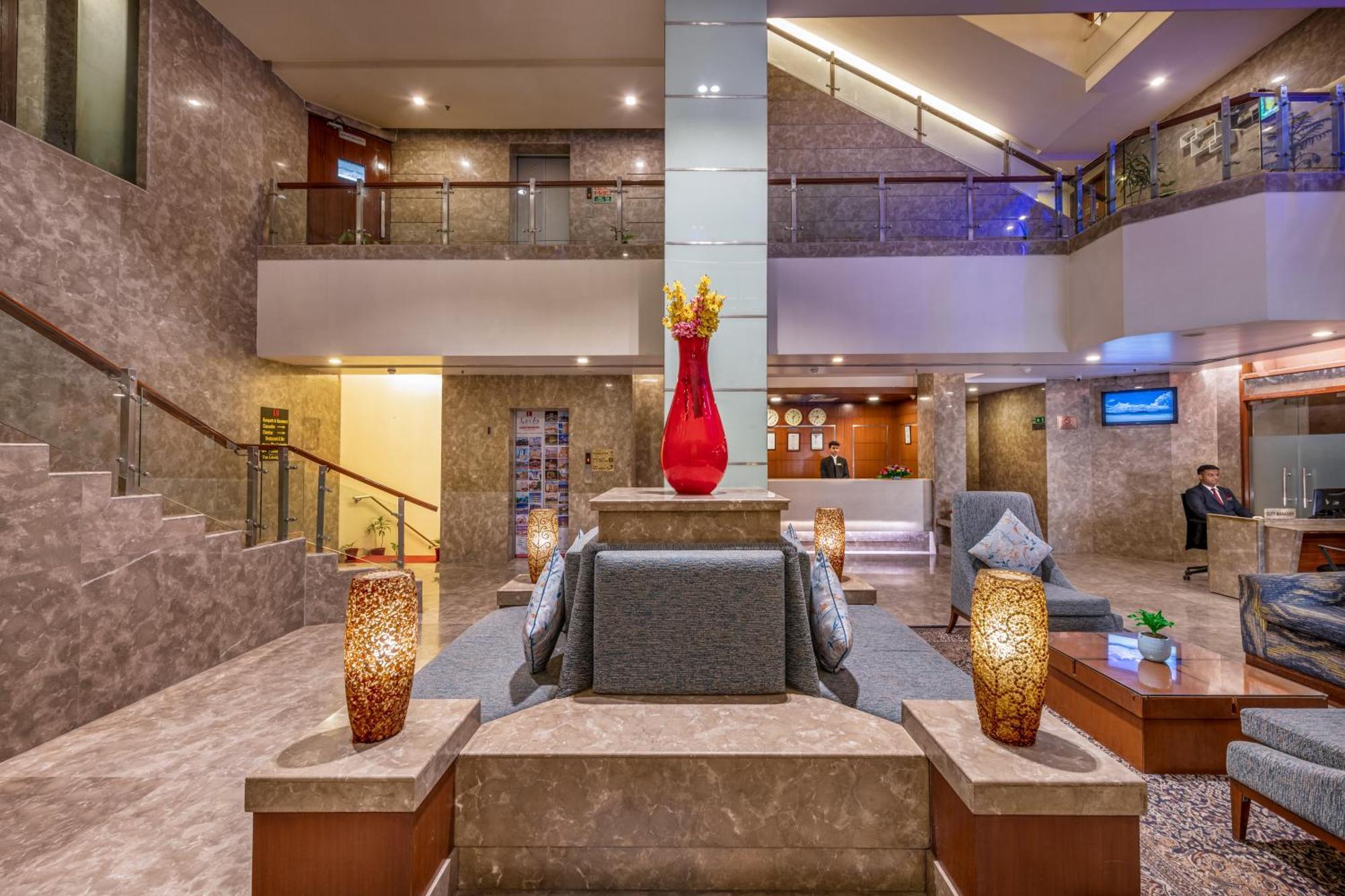 Lords Plaza Jaipur Hotel Bagian luar foto