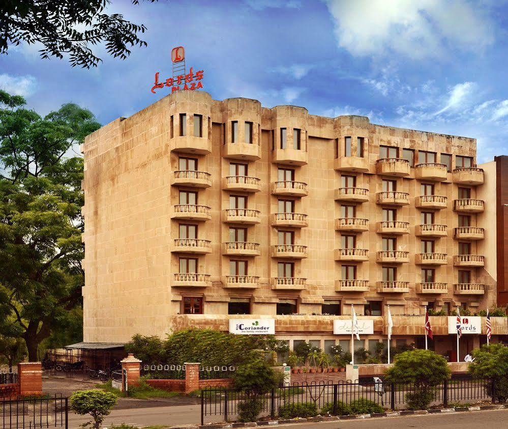 Lords Plaza Jaipur Hotel Bagian luar foto